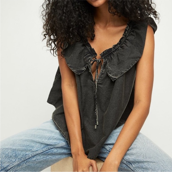 NWT Free People Far Out Ruffle Top / Black - Picture 1 of 7